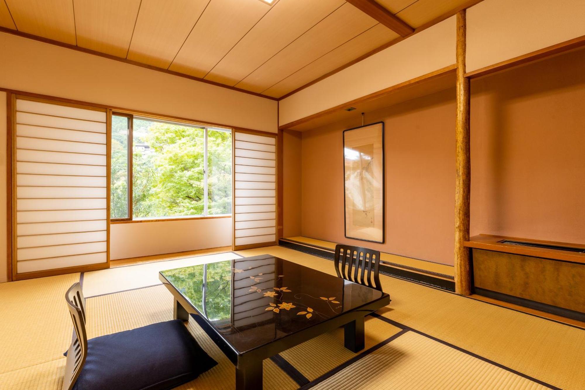 Yoshiike Ryokan Хаконе Номер фото