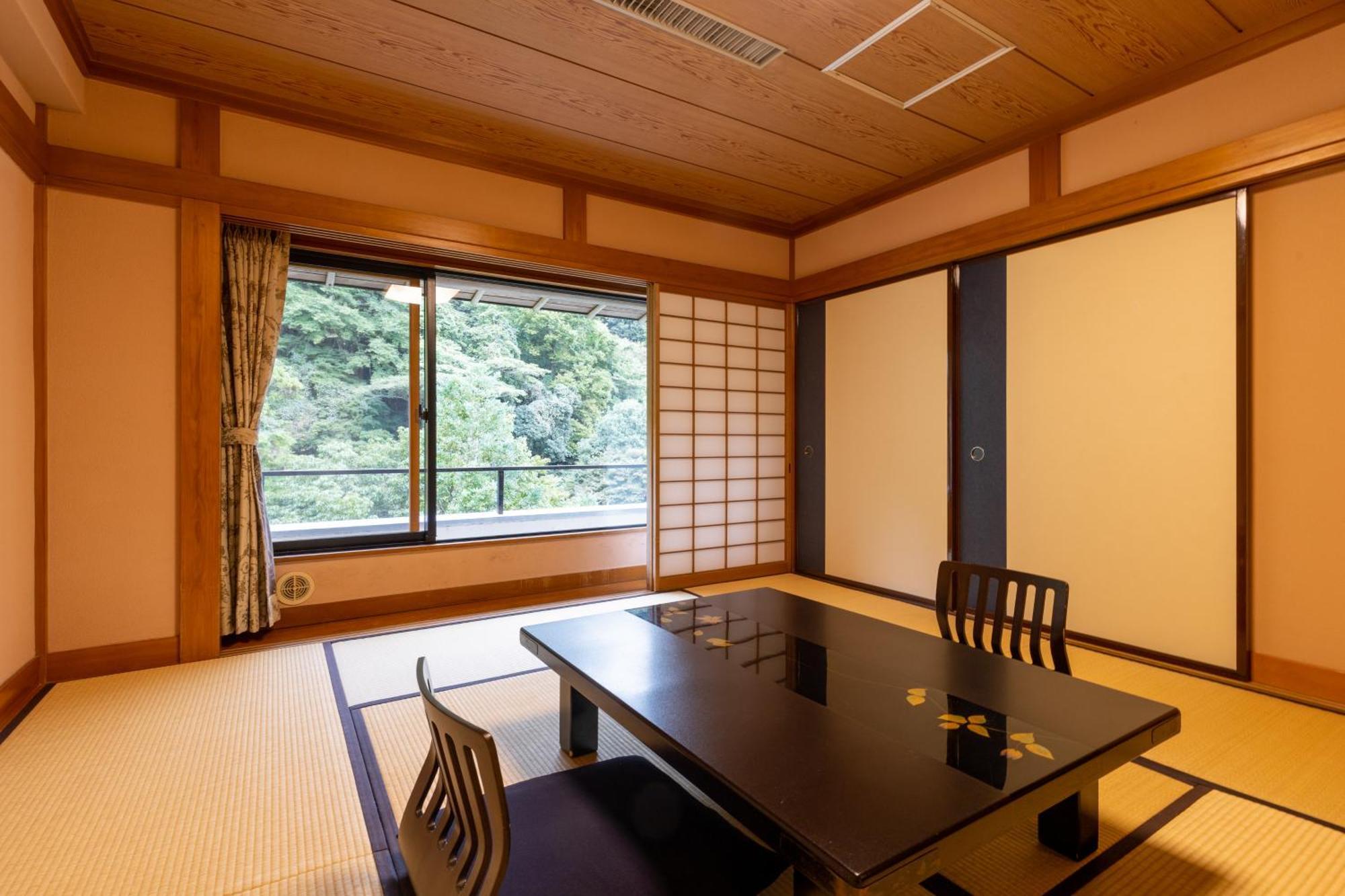 Yoshiike Ryokan Хаконе Номер фото
